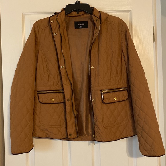 Jacket - Picture 3 of 5